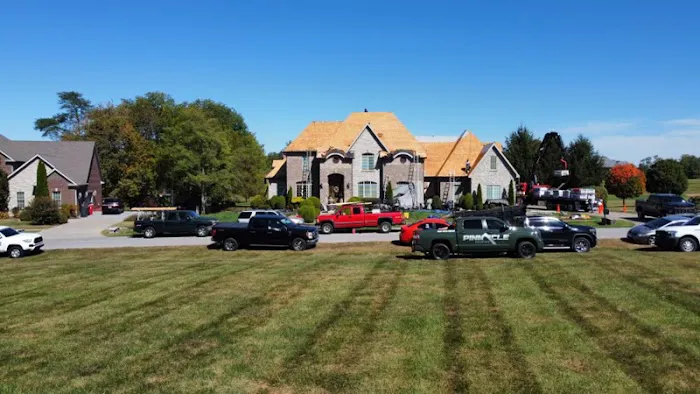 Pinnacle Roofing Picture 7