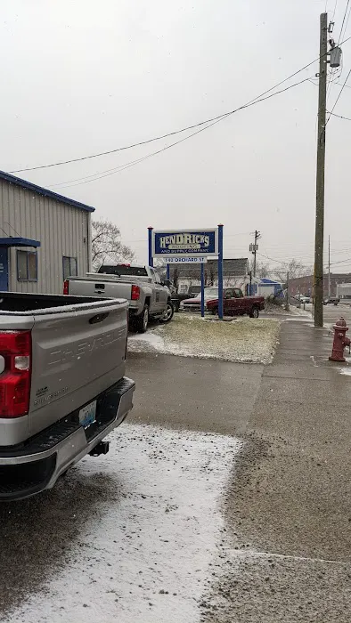 Hendricks Roofing Co Picture 2