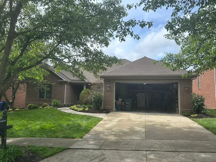 AIC Roofing & Construction Inc Picture 1