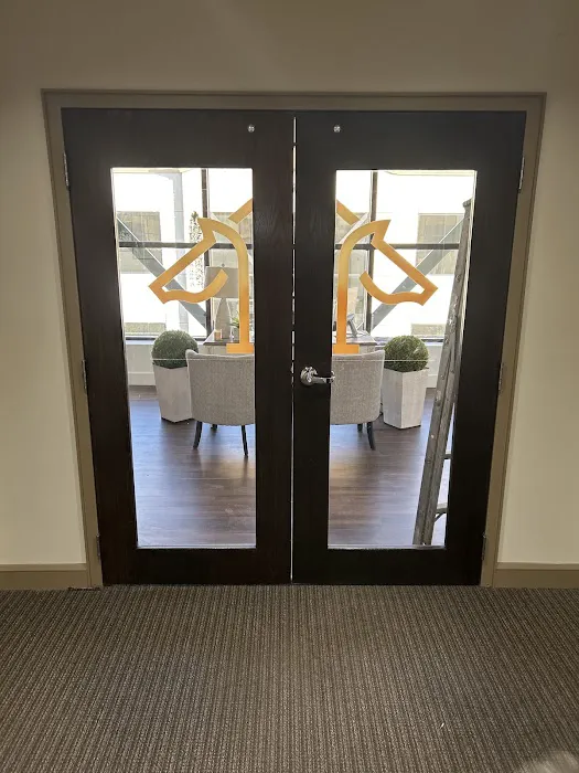 Thoroughbred Roofs Picture 9