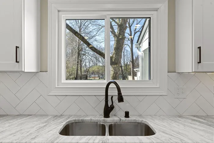 Tri-Star Roofing & Renovations Picture 10