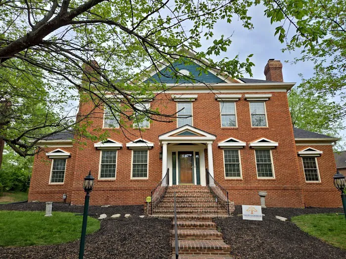 Thoroughbred Roofs Picture 10