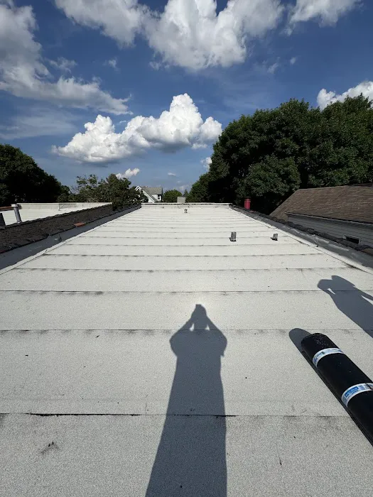 Chicago Advanced Roofing Picture 2