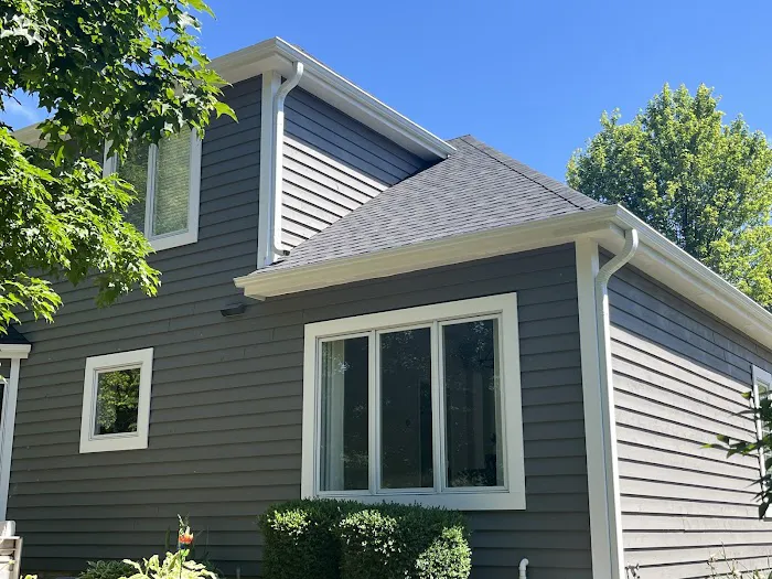 Naperville Roofing & Construction Picture 1