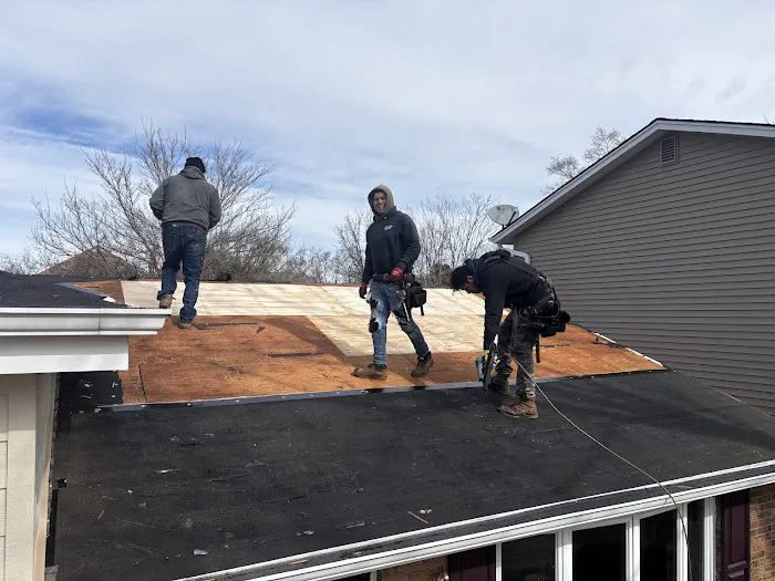 Noah's Roofing LLC Picture 10