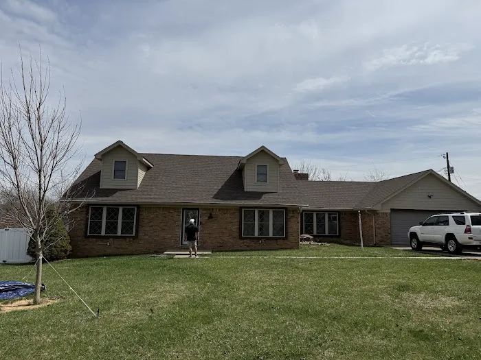 D&C Premier Exteriors Llc Picture 1