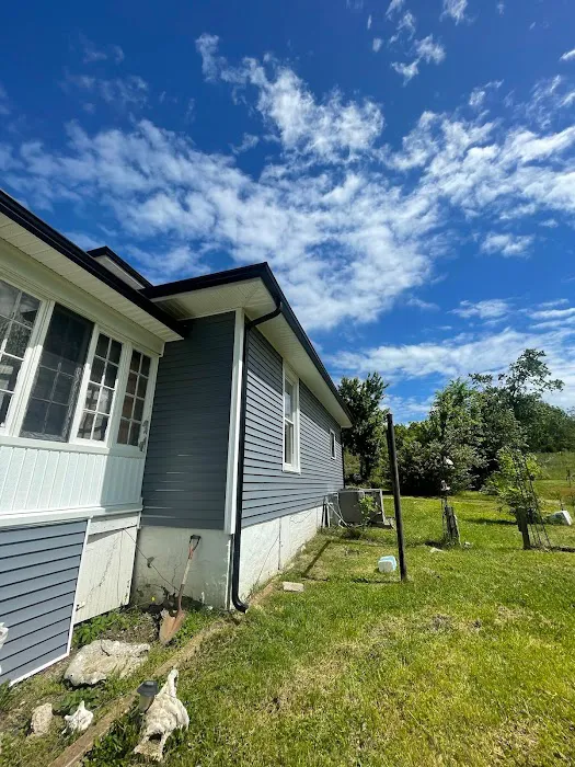 D&C Premier Exteriors Llc Picture 8