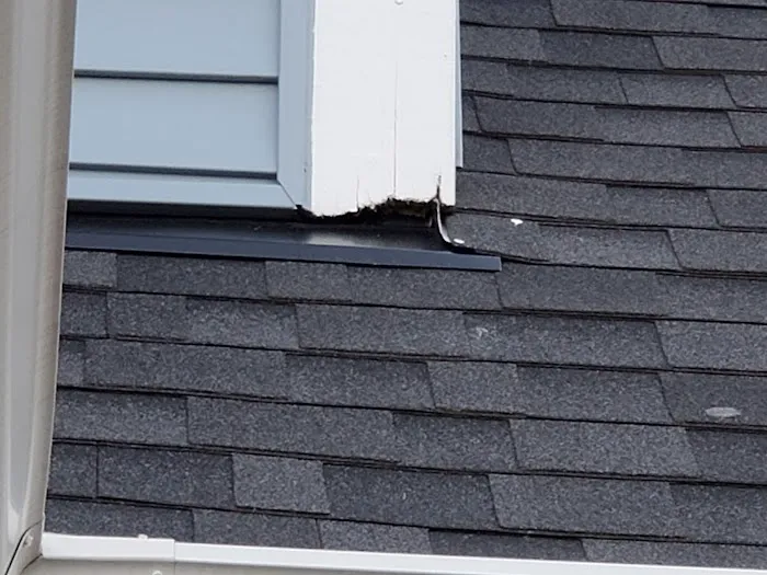 Legend Exteriors & Construction Picture 10