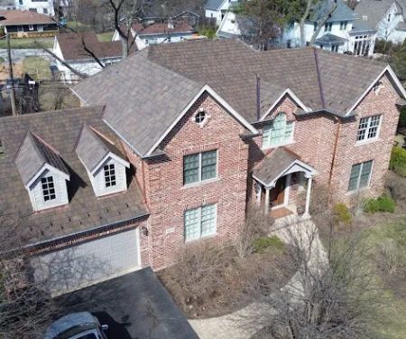 Lion Roofing Corporation