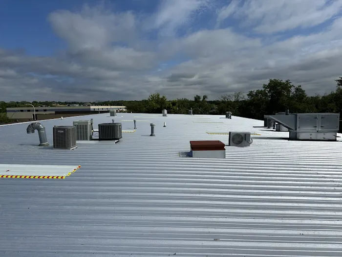 One Source Roofing & Maintenance LLC Picture 3