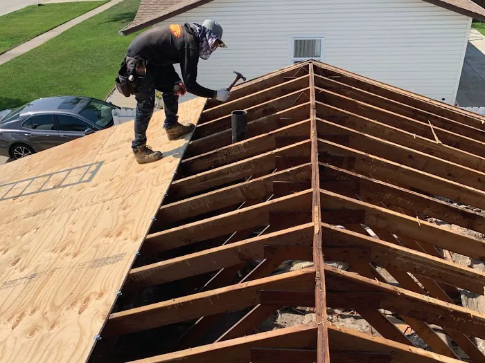 Alcor Construction Roofing & Siding Picture 2