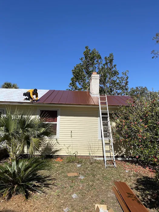 Alcor Construction Roofing & Siding Picture 8