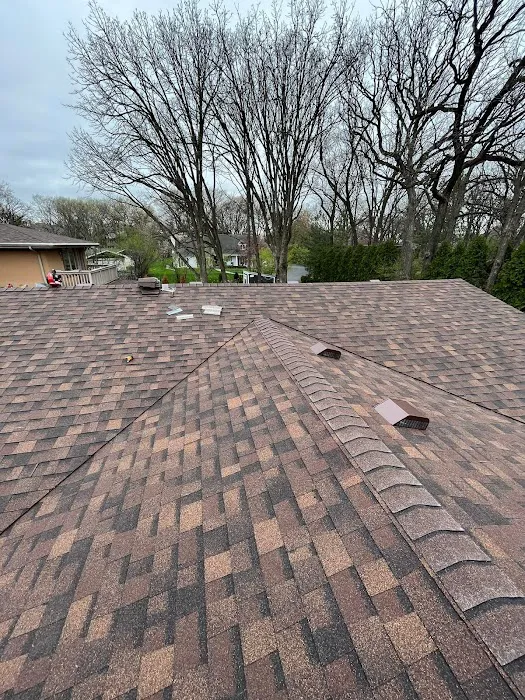 VMR Roofing PLLC Picture 4