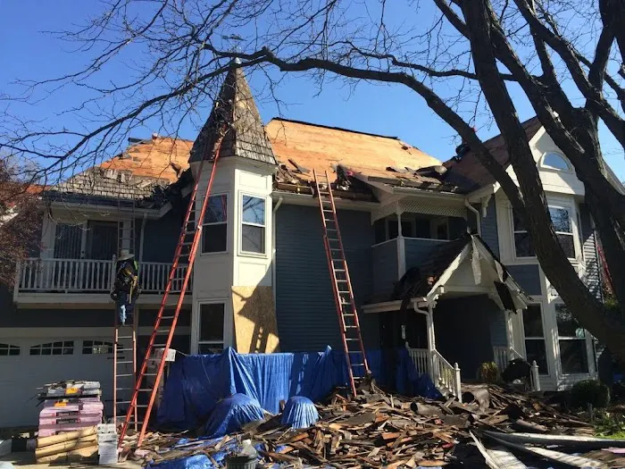 SkyFort Roof Replacement & Installation Picture 9