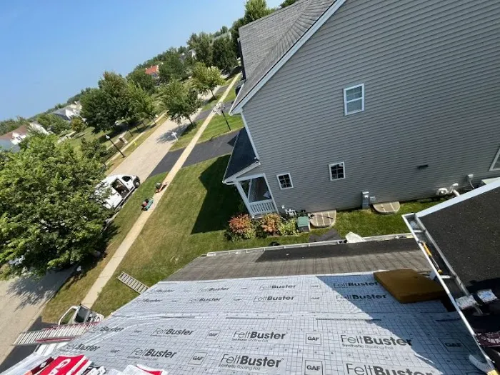 Elite Roofing & Restoration Picture 2