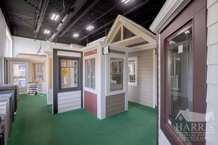 HARRIS ROOFING, SIDING, WINDOWS & DOORS Picture 2