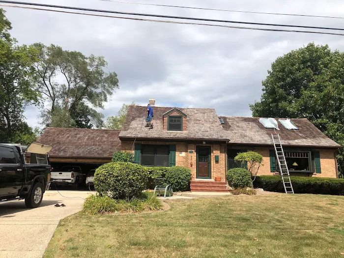Cedar Roof Guys Picture 1