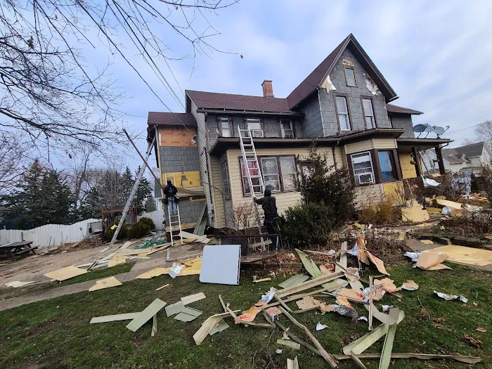 MDA EXTERIORS INC Picture 1