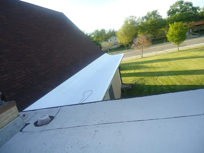 Bell Roofing & Siding Inc Picture 1