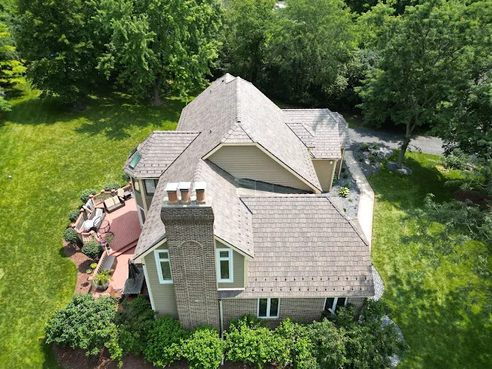 Wolf Development Inc Roofing and Siding Contractor Picture 3