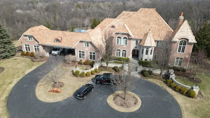 Wolf Development Inc Roofing and Siding Contractor Picture 10