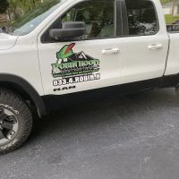 Robin Hood Roofing ico