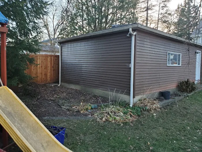 Windy City Roofing and Siding Contractors Picture 7