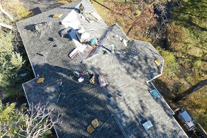 CJM Roofing LLC Picture 9