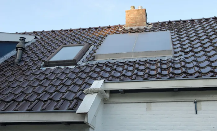 Foyer Roofing & Chimney Company Picture 5