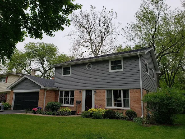 Bott Roofing & Construction Picture 1