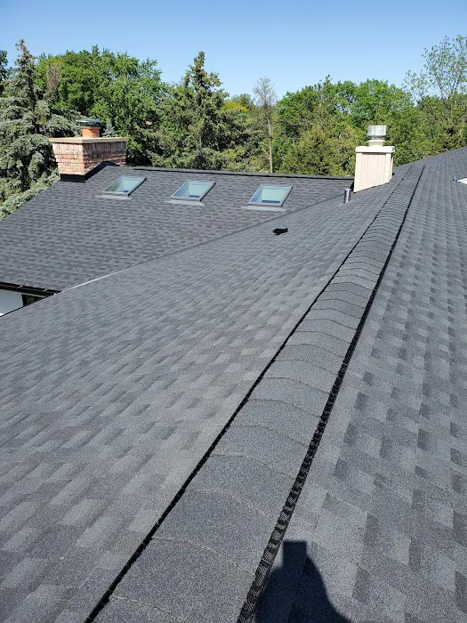 4 Exterior Picture 3