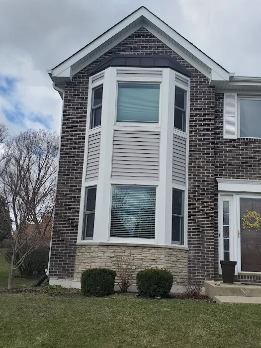 4 Exterior Picture 10