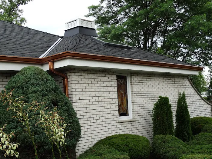 4 Exterior Picture 9