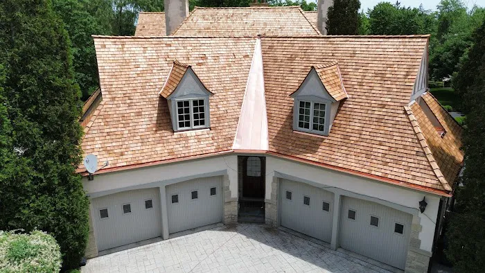 Midwest Cedar Roof Maintenance Picture 4