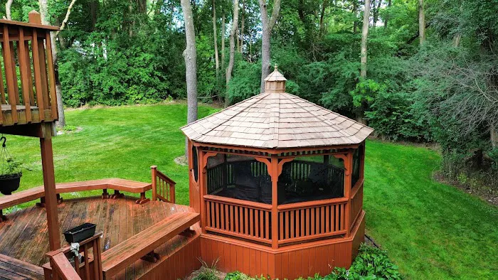 Midwest Cedar Roof Maintenance Picture 7