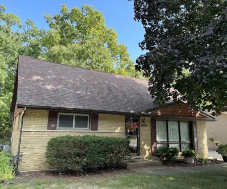 Lake County Roofs Inc