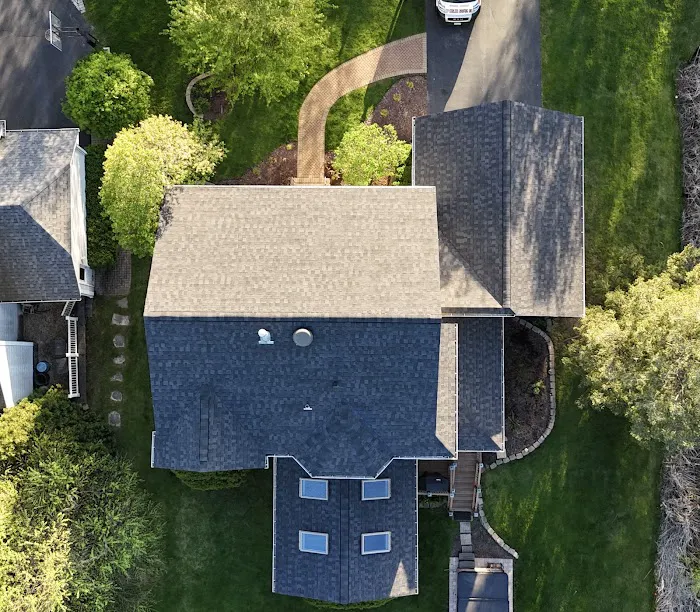 Peerless Roofing Inc. Picture 8