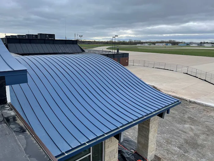 AMB Roofing & Sheetmetal Picture 9