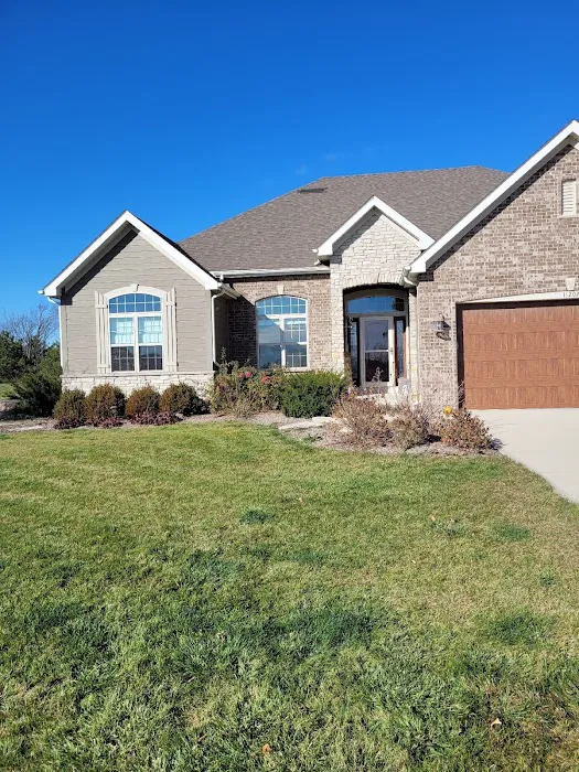 A&M Roofing Picture 1