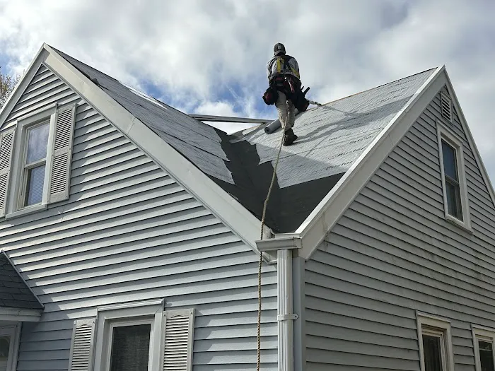 Premier Roofing Kenosha Picture 2