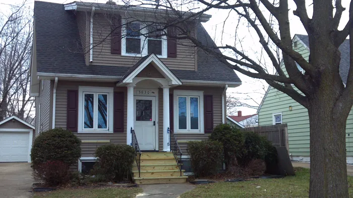 Dick's Roof Repair Service Picture 3