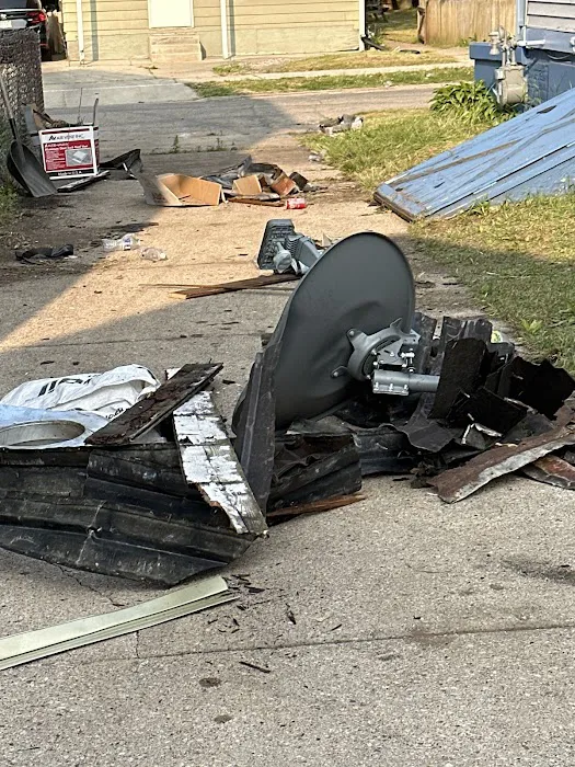 Martin's Roofing Dog Picture 1