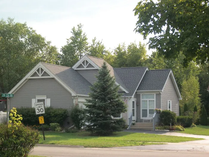 Peak Roofing and Siding Picture 4