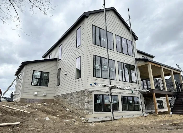 M&L Siding and Services INC Picture 1