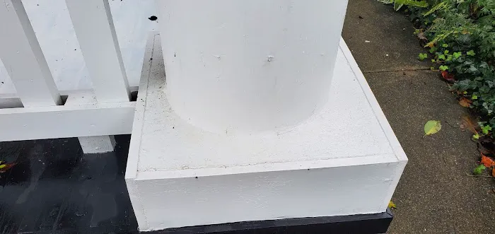 D & D Roofing Picture 2