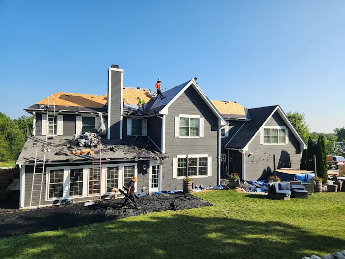 Quality Home Exteriors - Roofing Contractor Picture 3