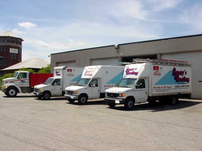 Emery's Roofing Picture 1