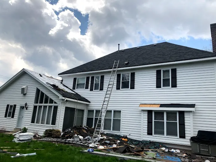 Valdino Roofing Picture 2