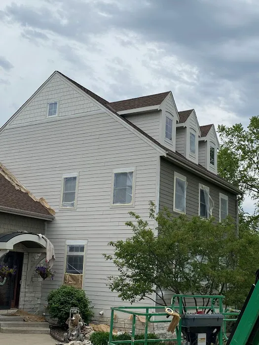 Baker Roofing and Home Repairs LLC Picture 2