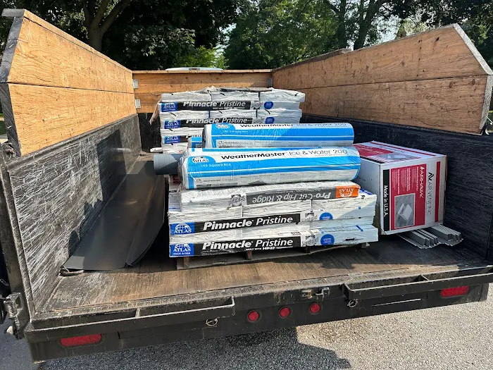 4 Seasons Roofing Service LLC Picture 9